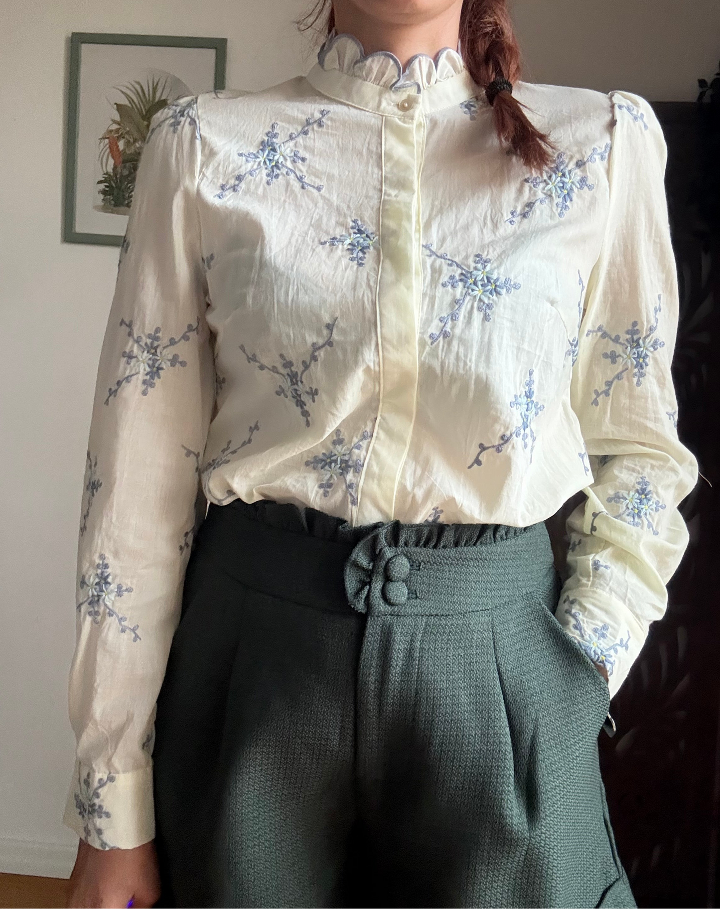 Camicetta francese in cotone romantica floreale ricamata Blue