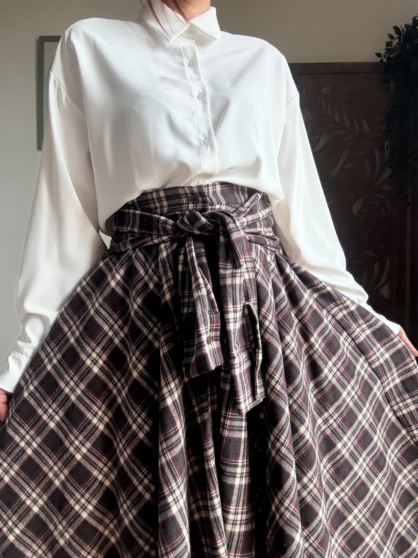 Gonna tartan a vita alta in cotone asimmetrica con maniche annodate in vita