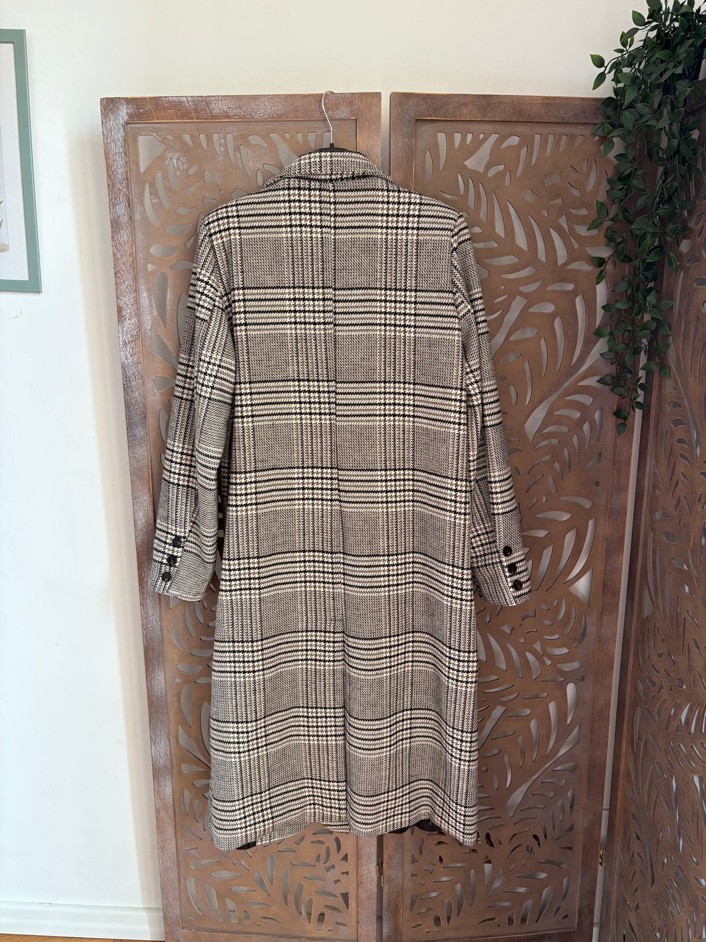 Cappotto College lungo grigio a quadretti in cotone con spille