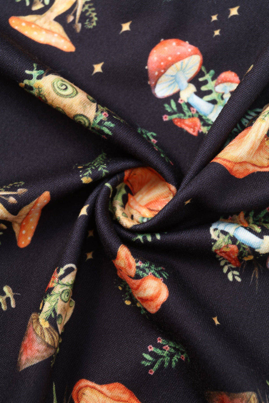 Matilda Black Mushroom: Abito a Portafoglio in Maglia