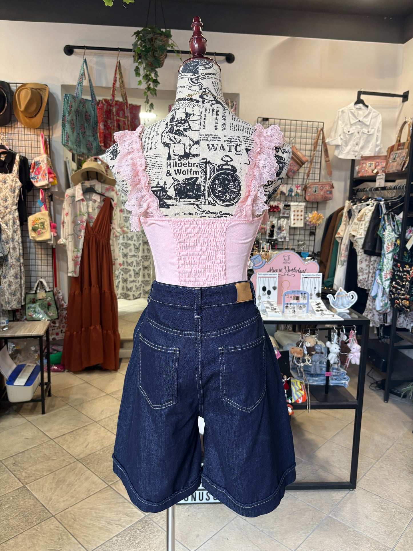 Bermuda di Jeans Scuro a Vita Alta – Trendy Short Lungo in Denim