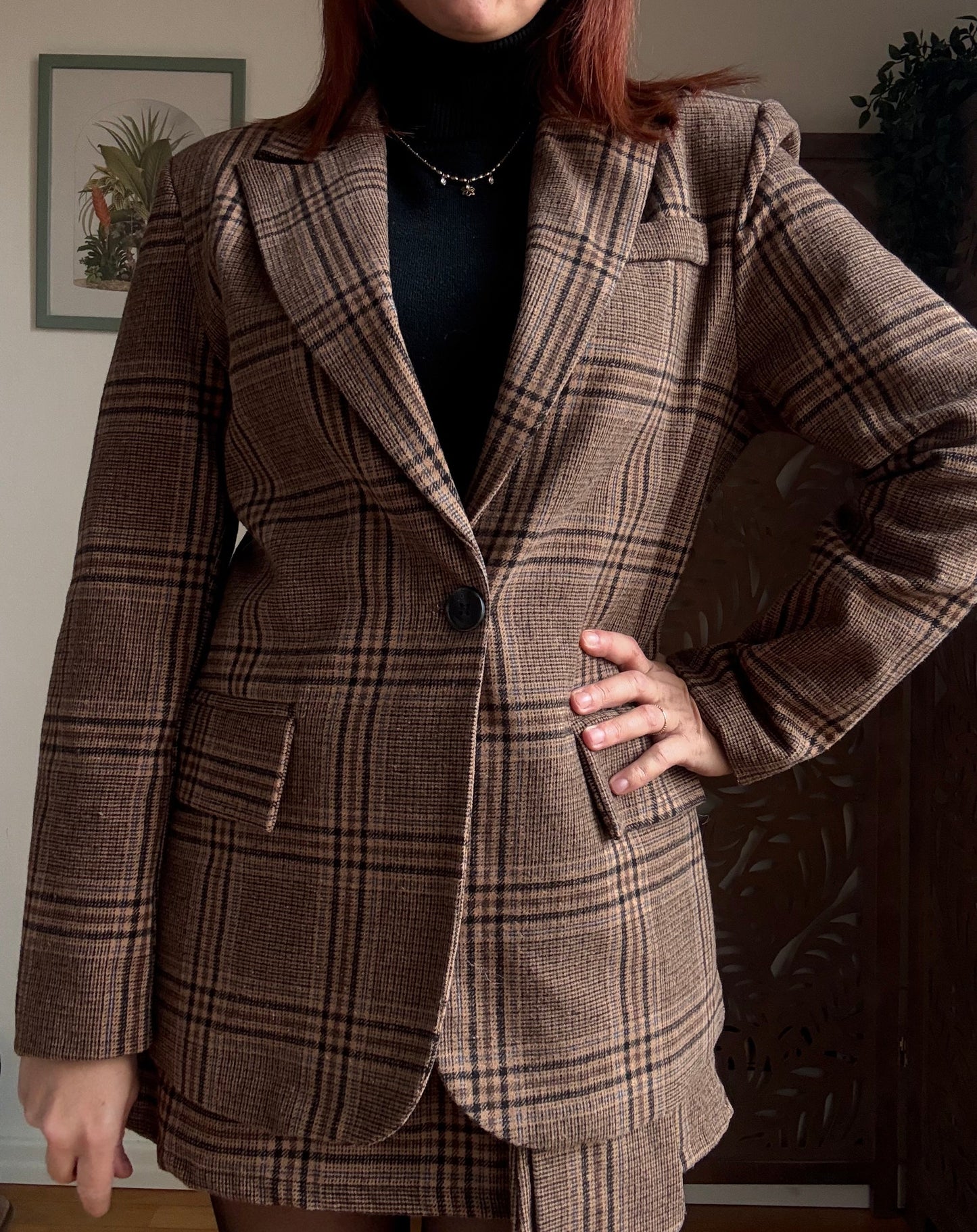 Blazer strutturato a quadri marrone in stile Preppy Chic