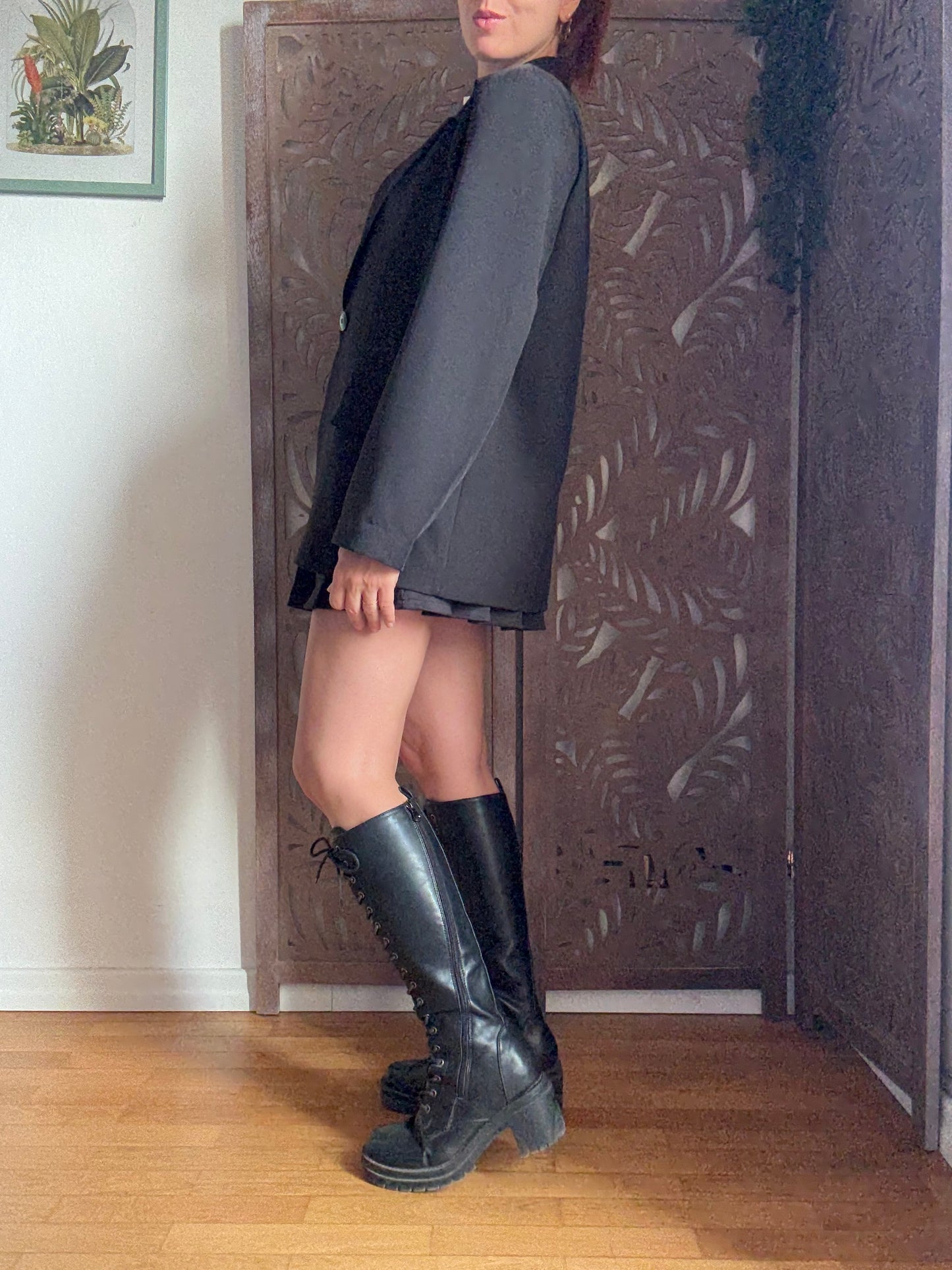 Blazer nero dritto a un bottone
