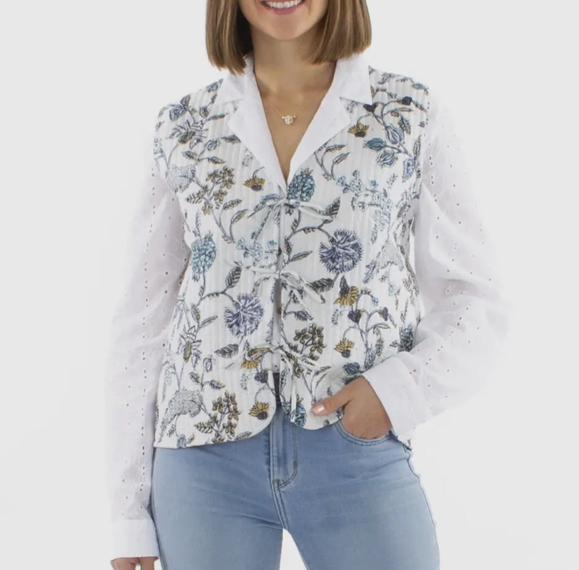 Gilet boho indiano in 100% cotone trapuntato con motivo floreale