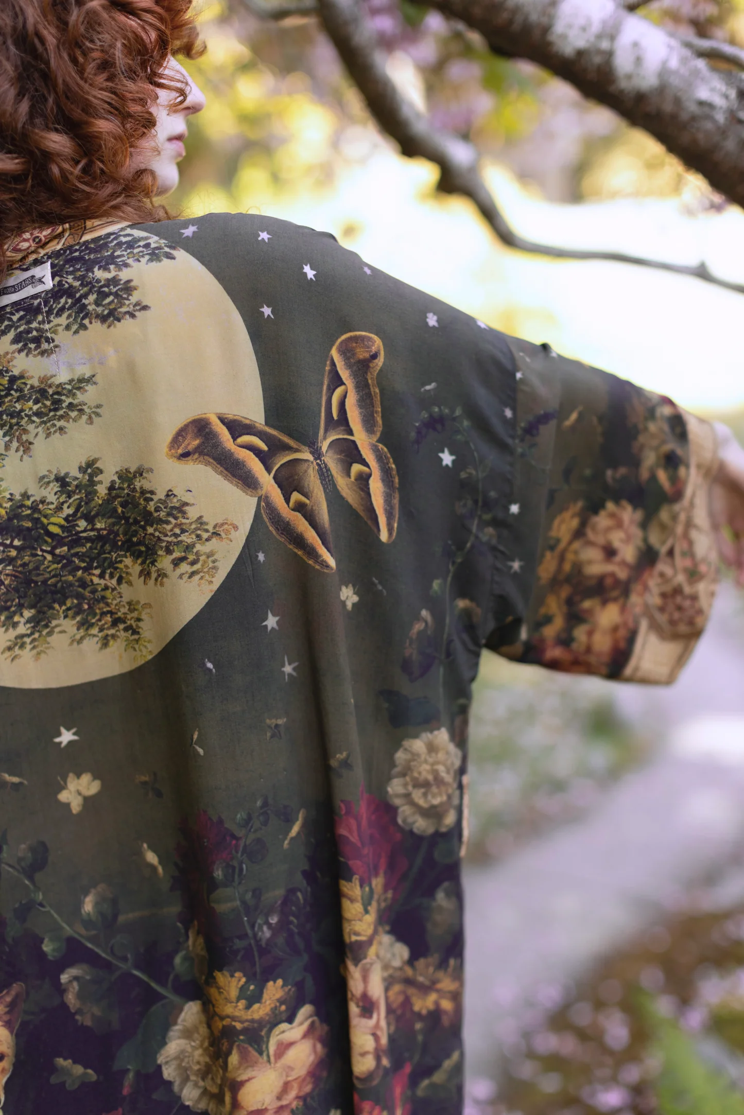 The Messenger: Kimono ispirato a Giovanna d'Arco