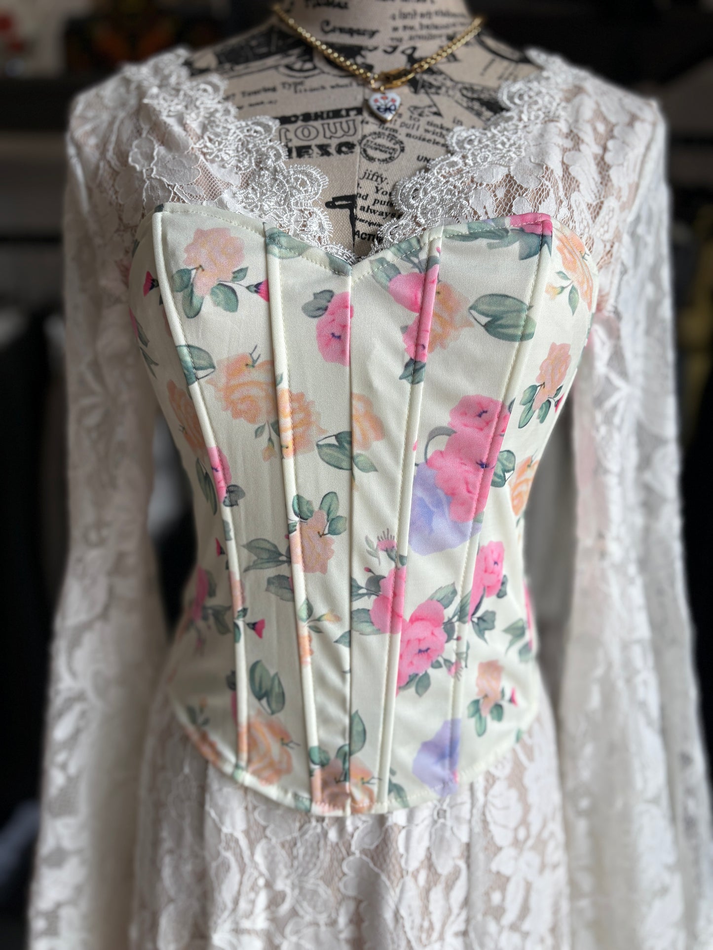 Bustino Corsetto Floreale Coquette in 3 Fantasie