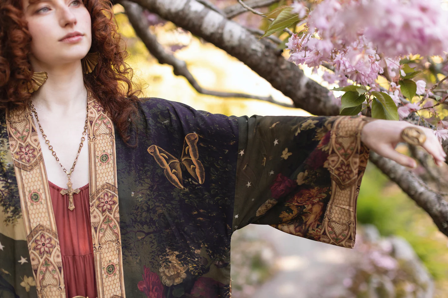 The Messenger: Kimono ispirato a Giovanna d'Arco
