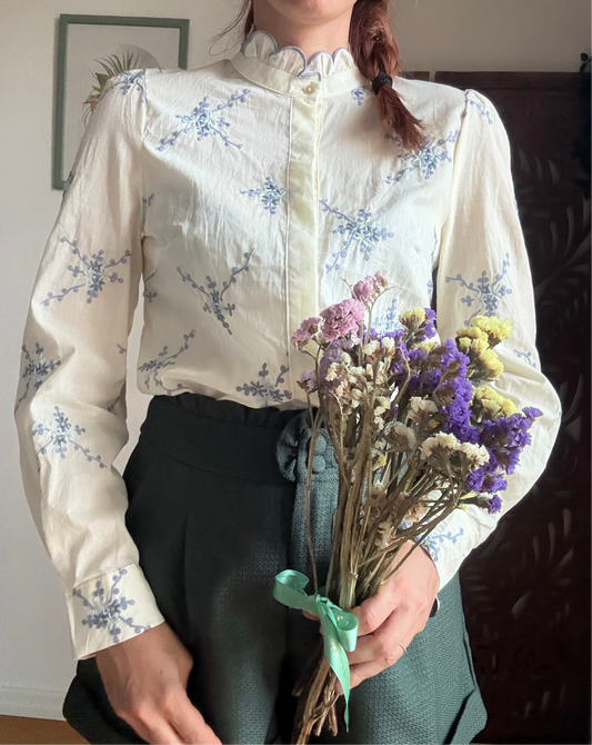 Camicetta francese in cotone romantica floreale ricamata Blue