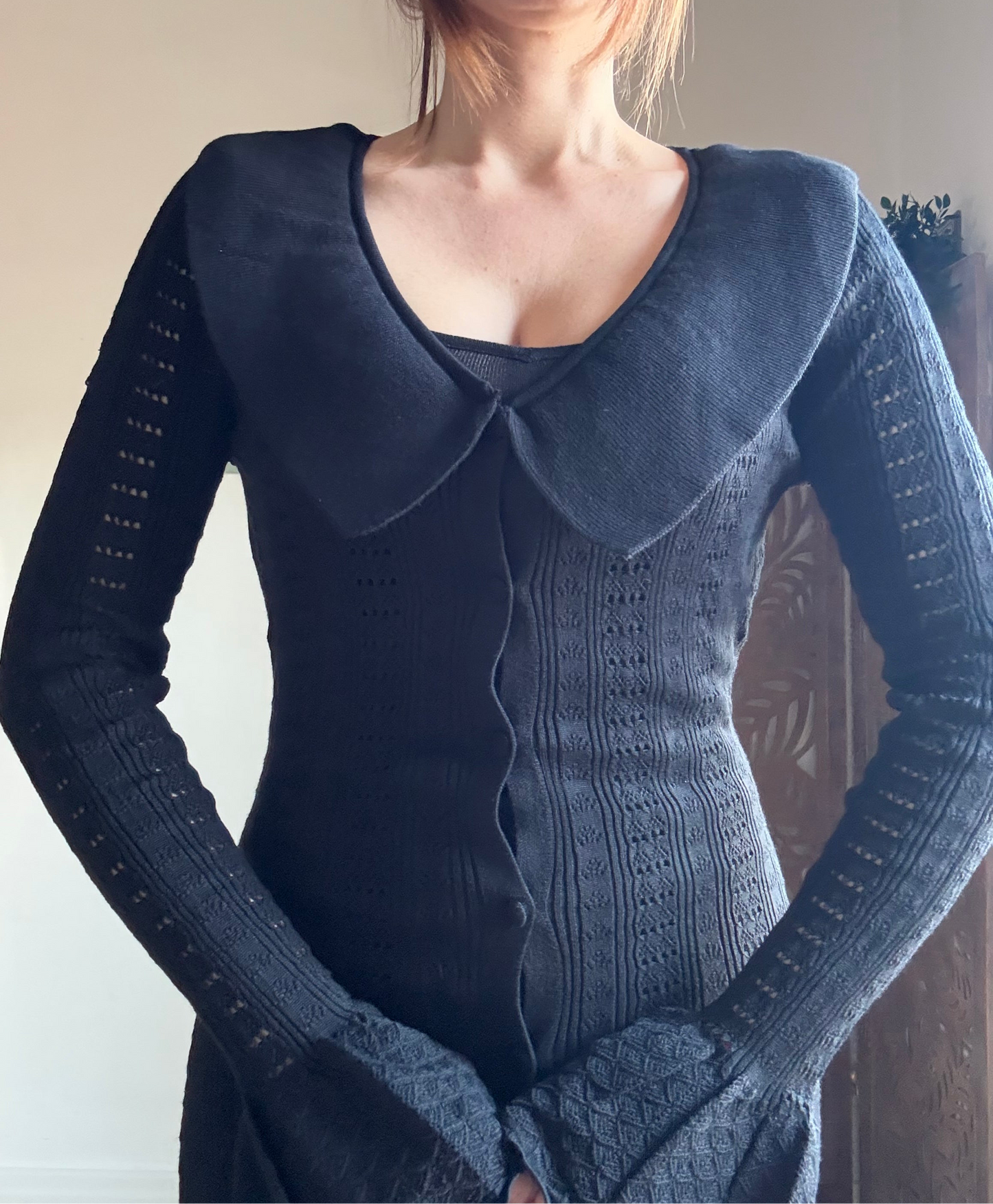 Abito chemisier lungo traforato nero con colletto