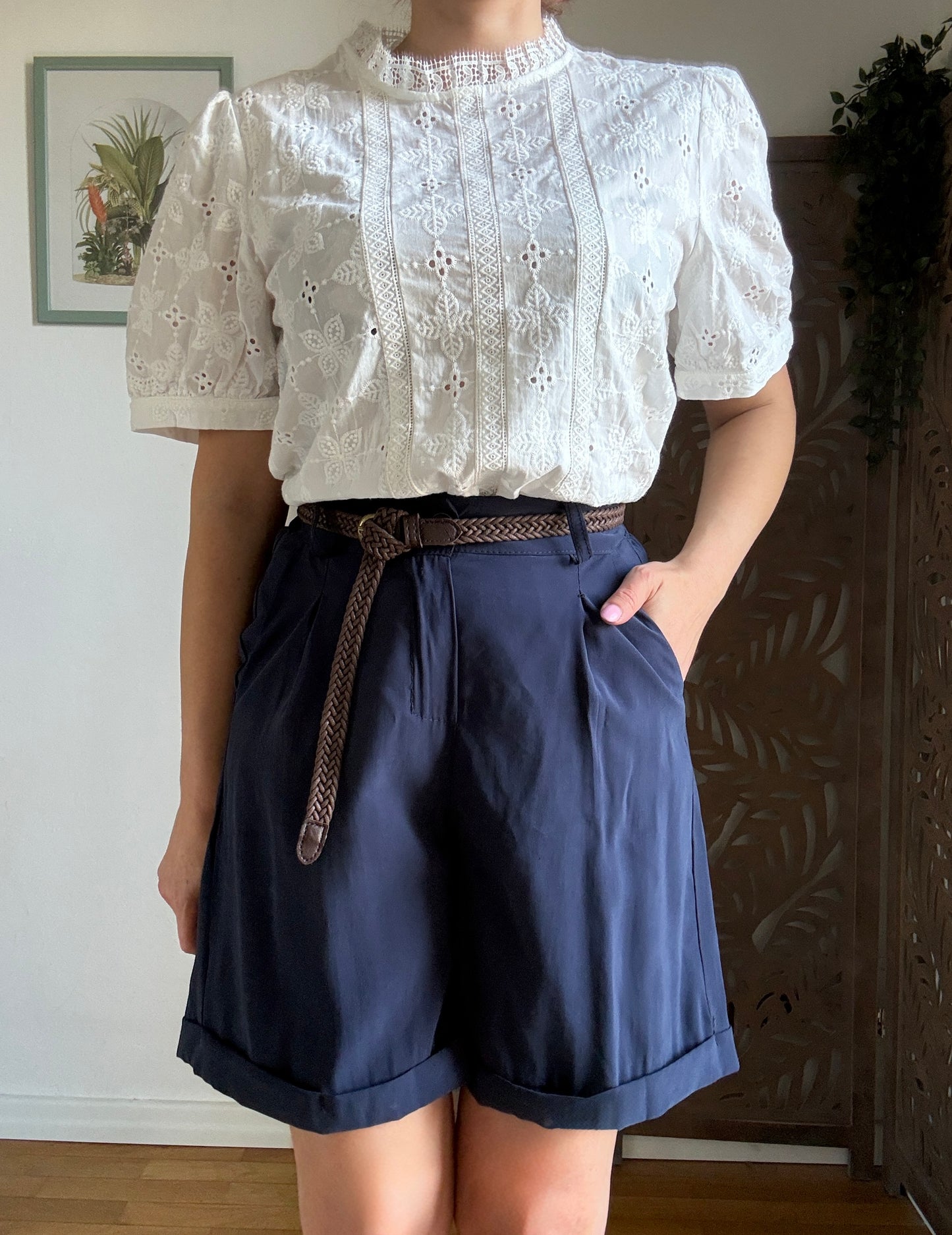 Shorts in Viscosa con Cintura Intrecciata - in 5 colori