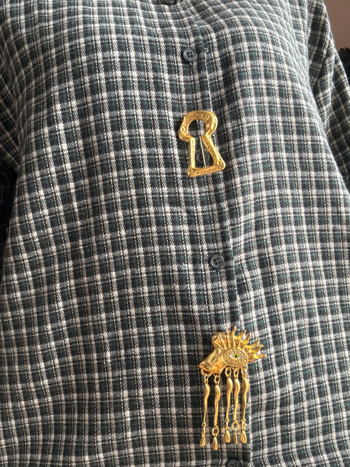 Camicia donna a quadri in cotone con spille gioiello rimovibili - in 2 Colori