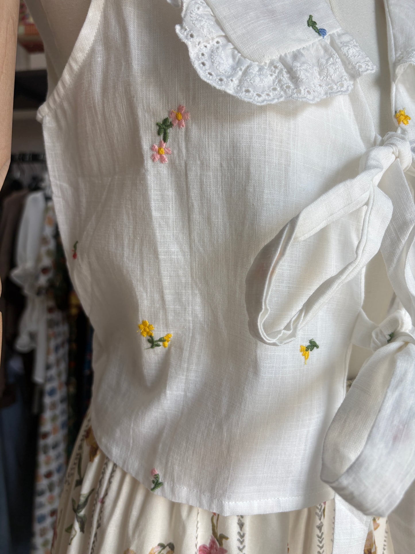 Gilet "Fiori di Campo" in Cotone con Colletto Peter Pan