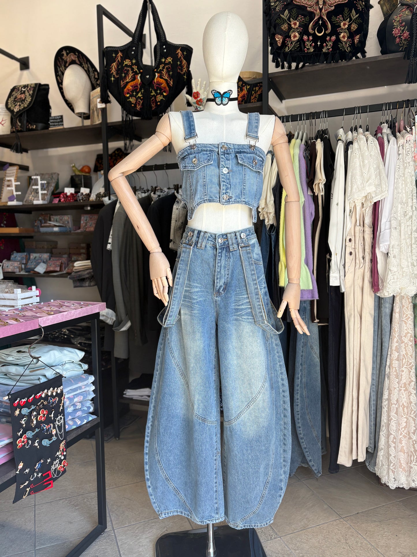 Pantaloni/Salopette Denim "Barrel Fit" con Bretelle Removibili