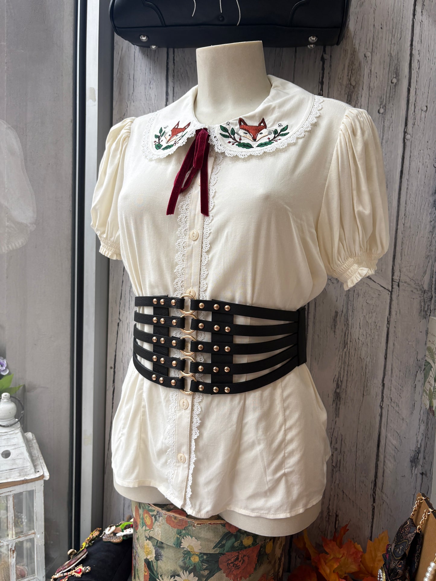 Cintura Alta "Cage" con Borchie