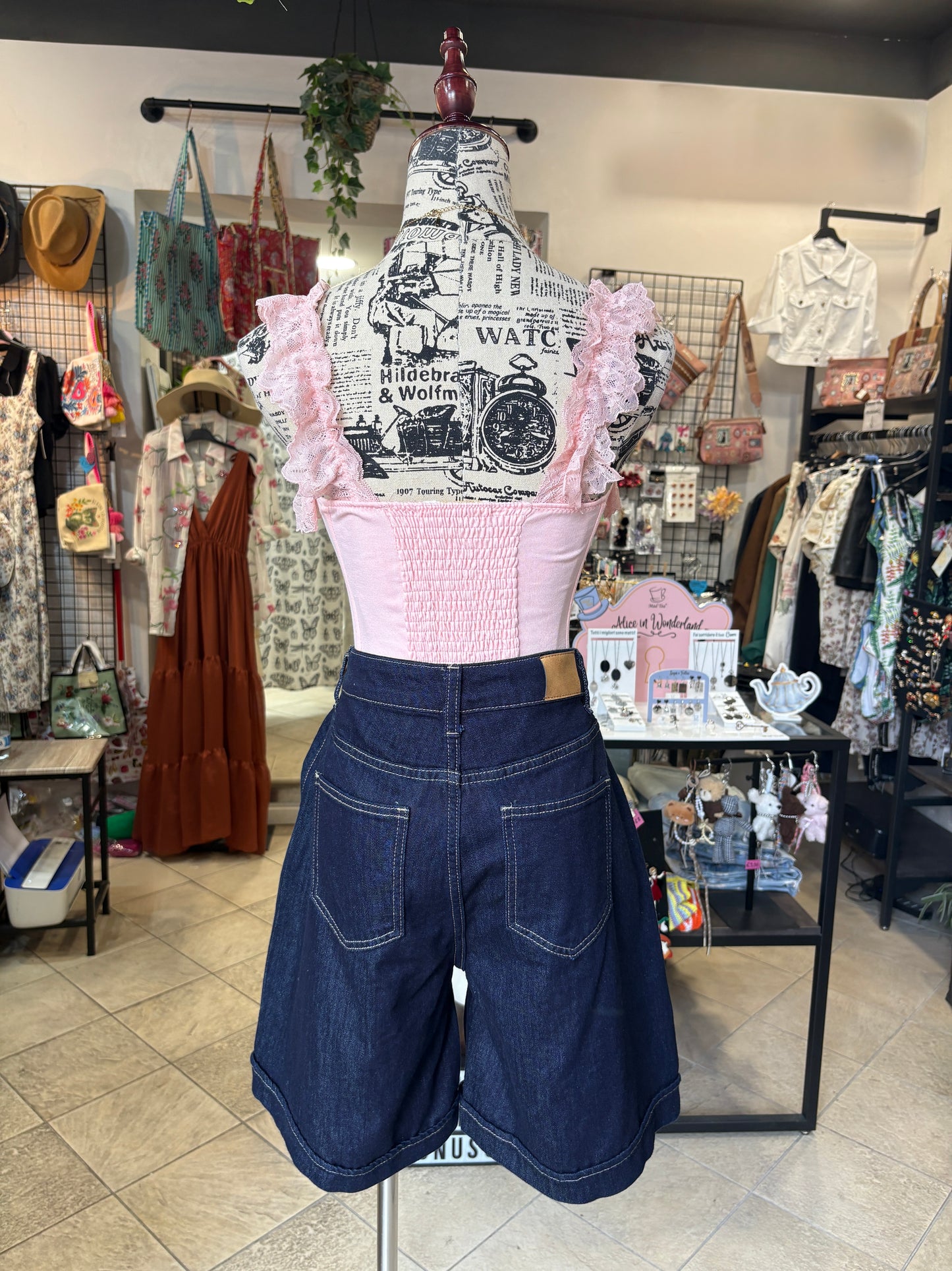 Bermuda di Jeans Scuro a Vita Alta – Trendy Short Lungo in Denim