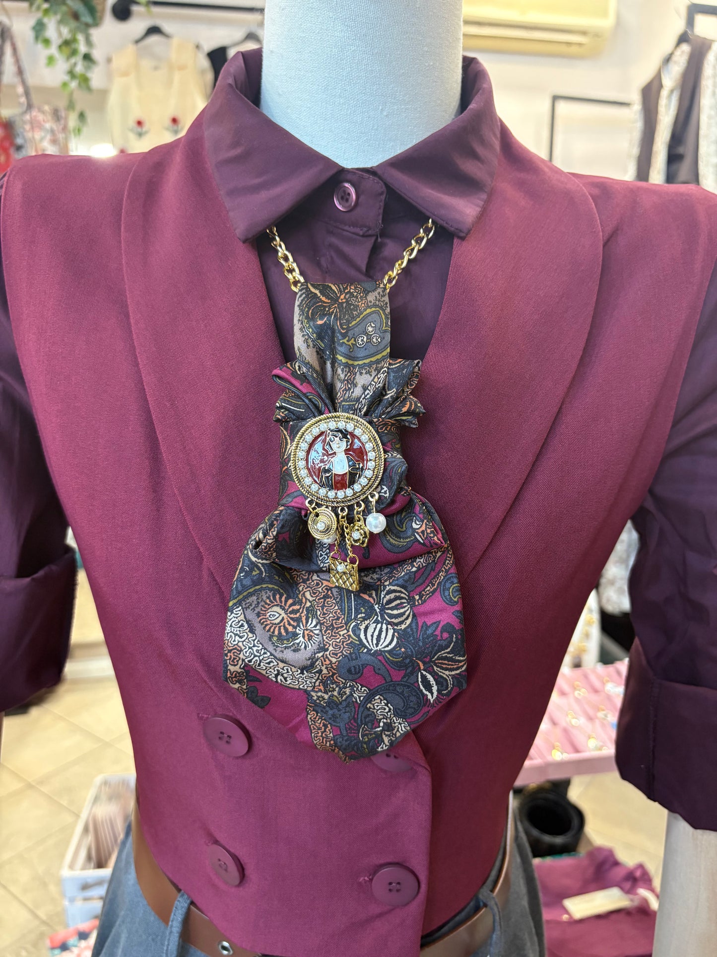 Collane gioiello handmade realizzate con cravatte vintage