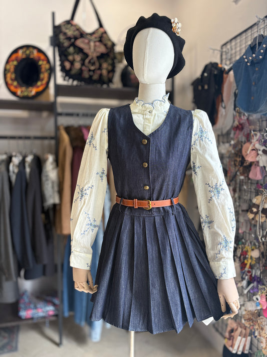 Abito Scamiciato in Denim con Gonna a Pieghe – Cintura Inclusa