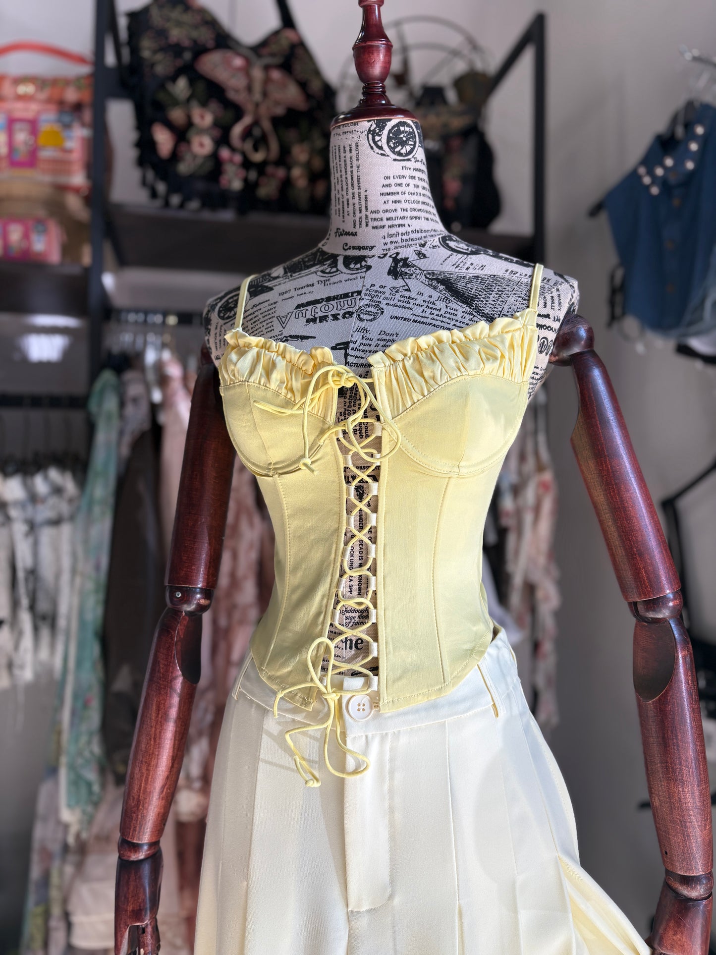 Top Bustier Stringato con Coppe Arricciate – Giallo Limone