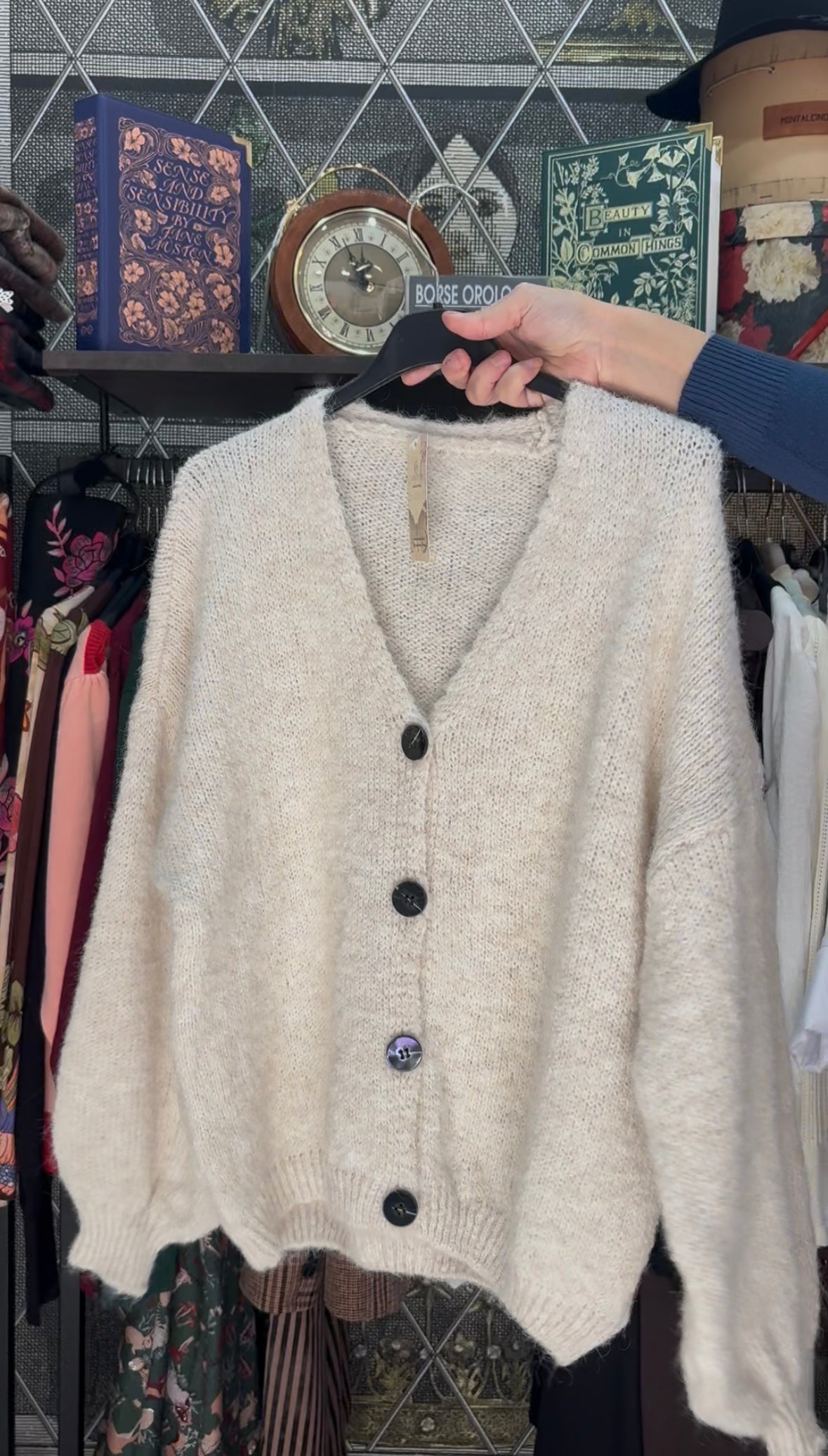 Cardigan Margot in 5 colori con bottoni