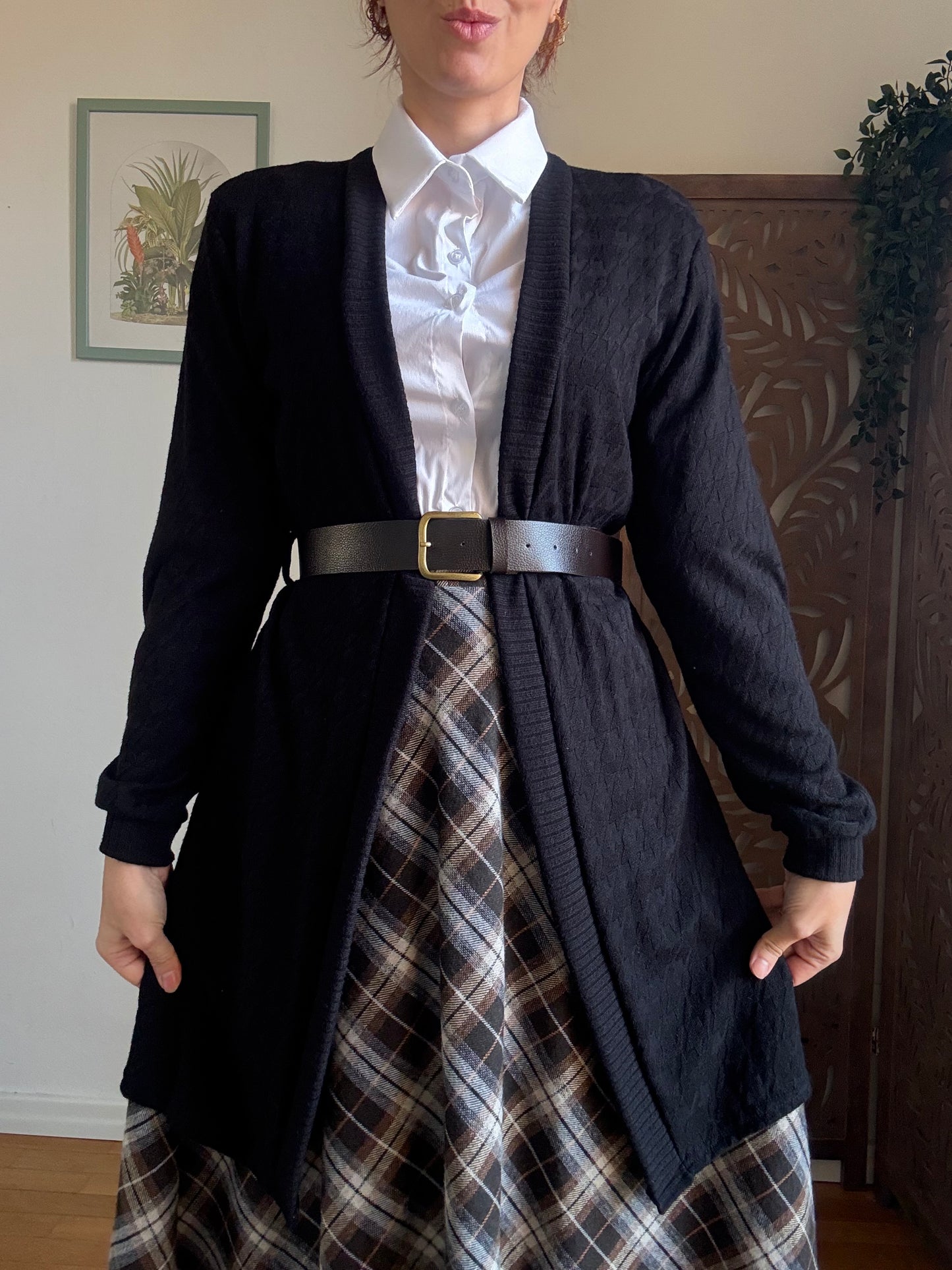 Cardigan aperto lungo leggero in maglia con cintura in 2 colori - Beige e Nero