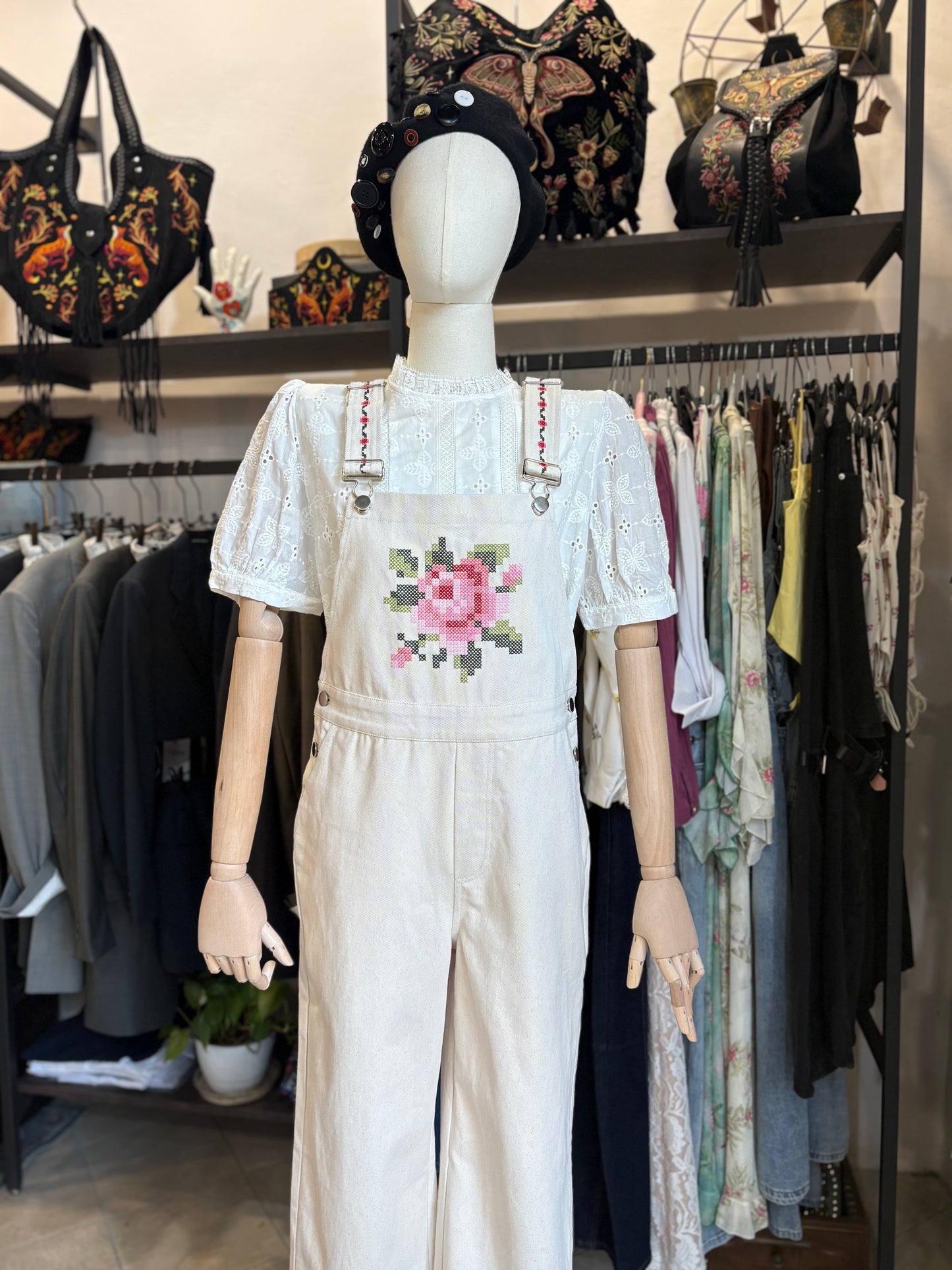 Salopette in Cotone Boho-Chic con Ricamo Floreale Pixel