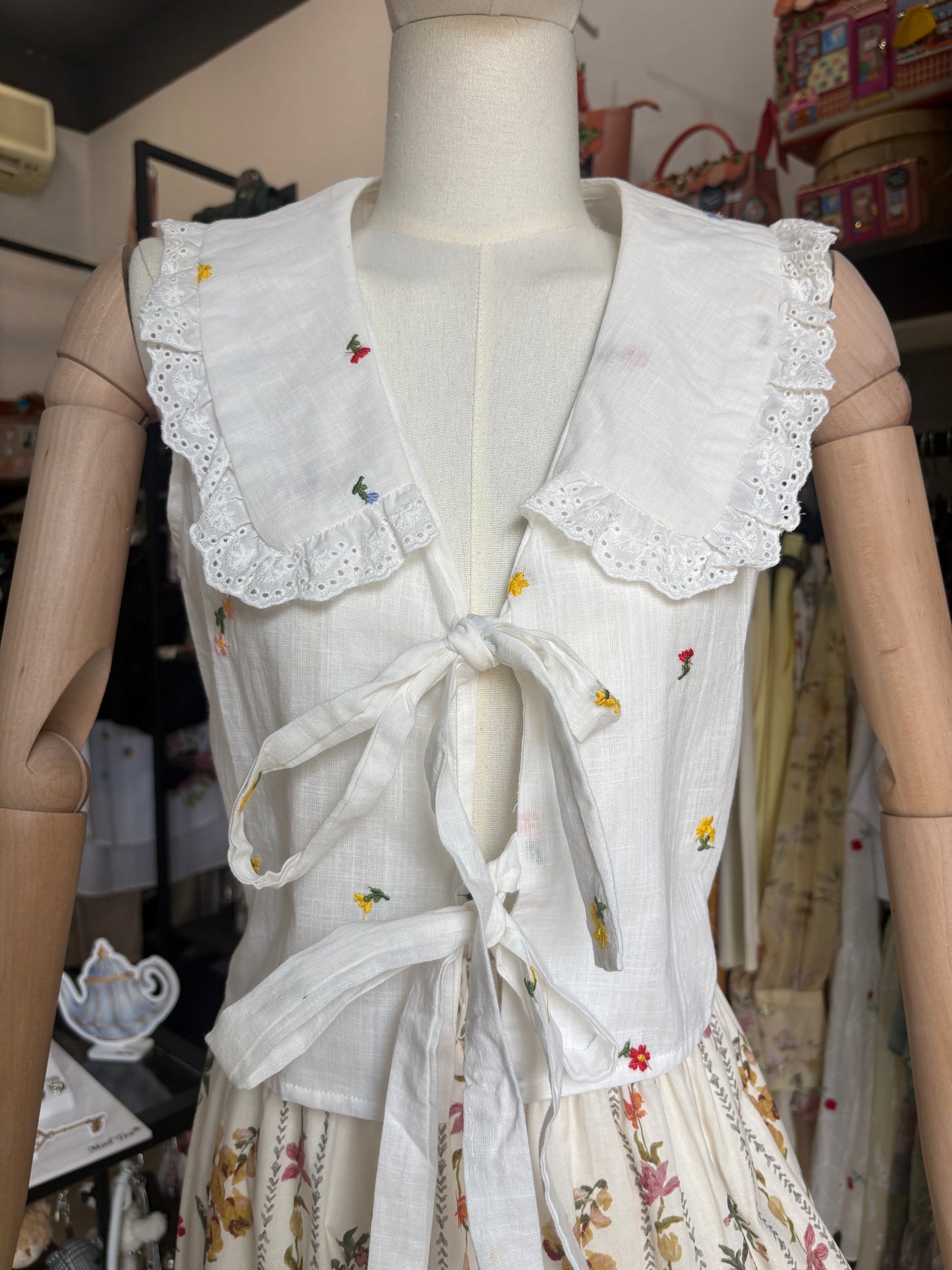 Gilet "Fiori di Campo" in Cotone con Colletto Peter Pan