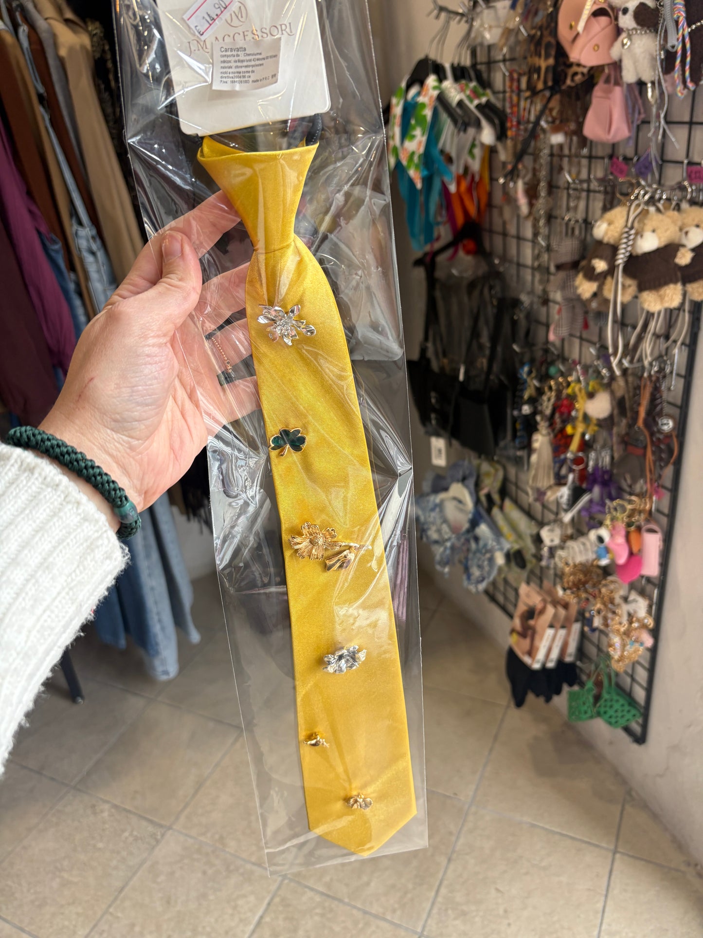 Punk-Chic Charm Tie - Cravatta Gioiello con Spille