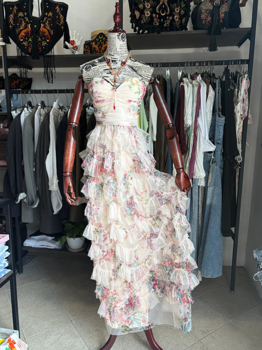 Abito Maxi "Spring Bloom" in Tulle a Balze - Beige con Scollo a Cuore