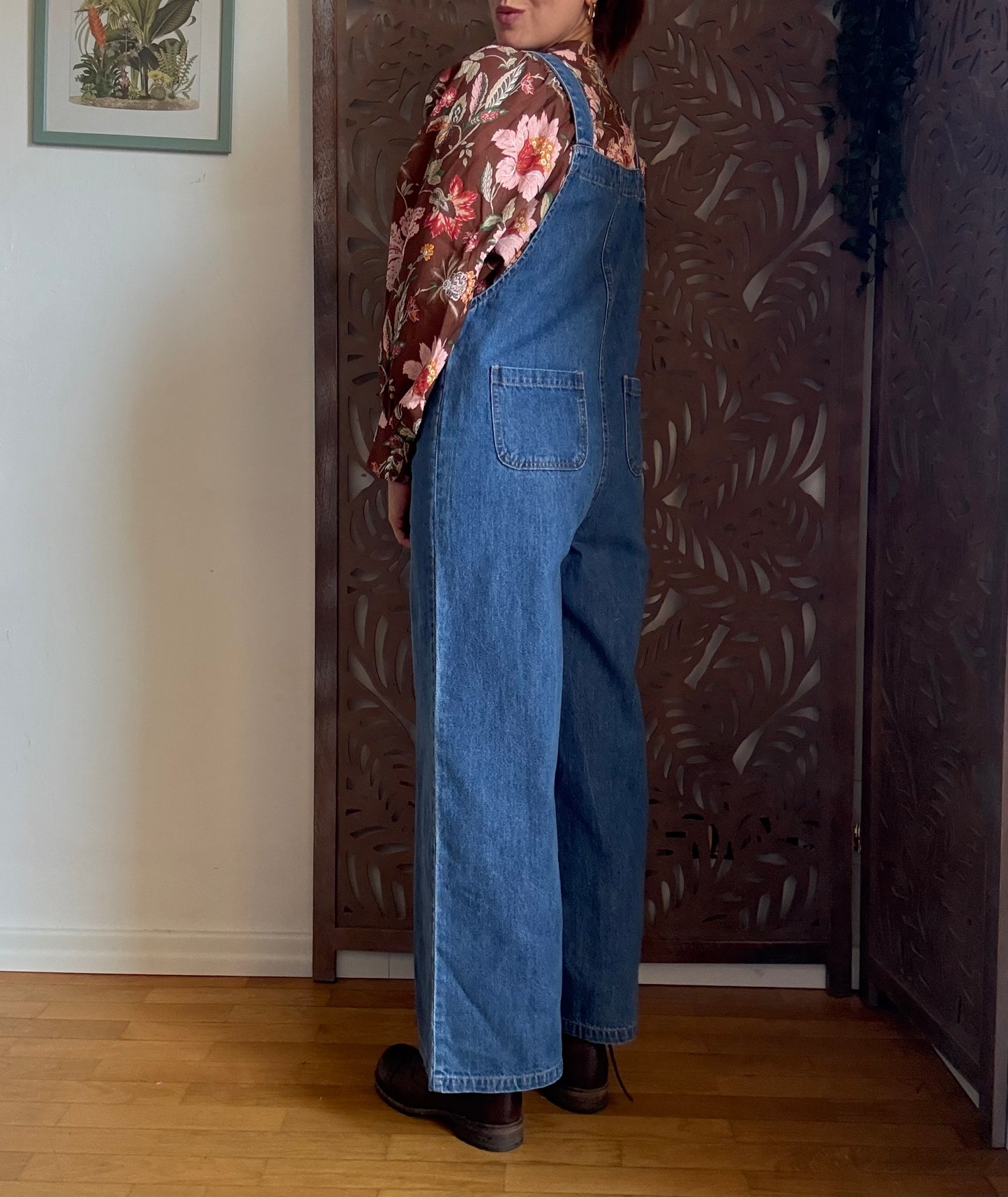 Salopette di jeans blu scuro a gamba ampia