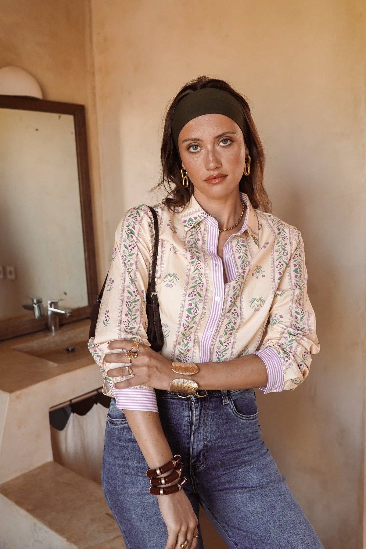 Camicia Bérilia beige in cotone con stampa floreale