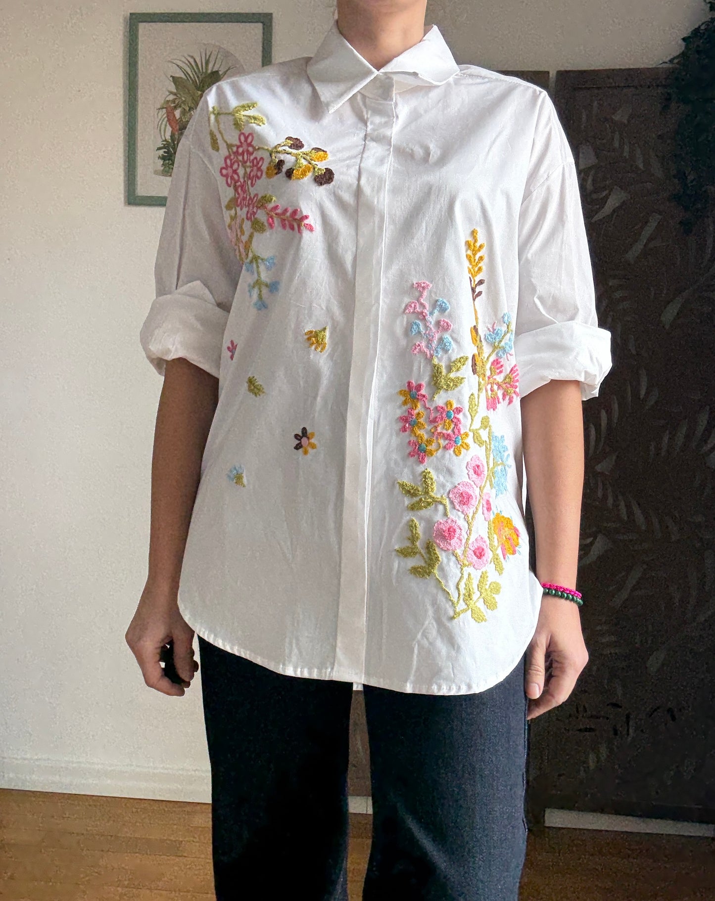 Camicia Oversize in Cotone con Ricami Floreali