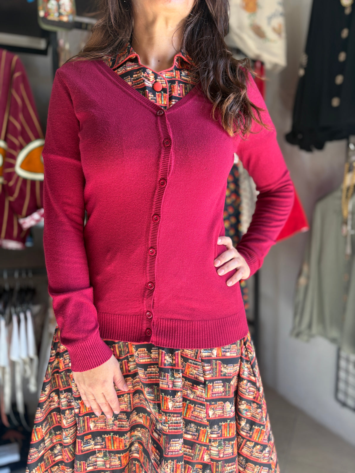 Cardigan donna Clara in maglia fine con scollo a V