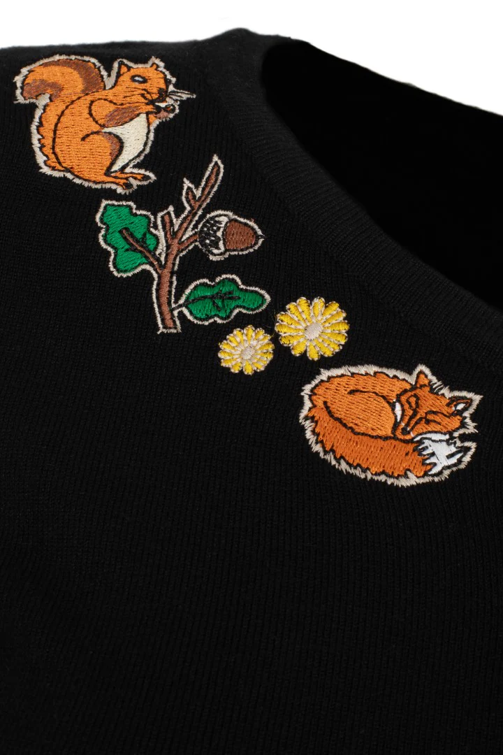 Chester cardigan nero con volpi e scoiattoli