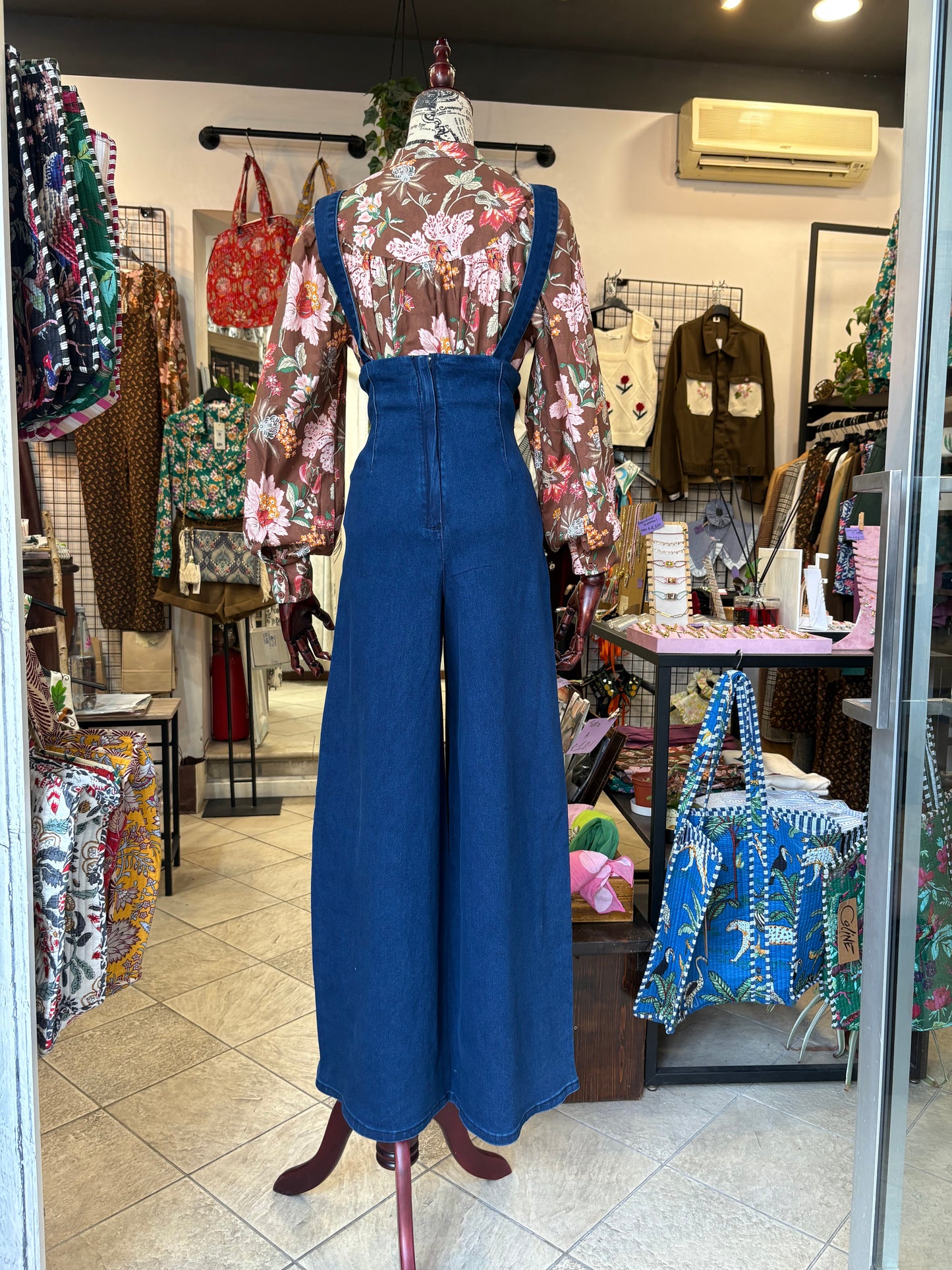 Jolene Jeans a vita alta e gamba ampia con bretelle removibili