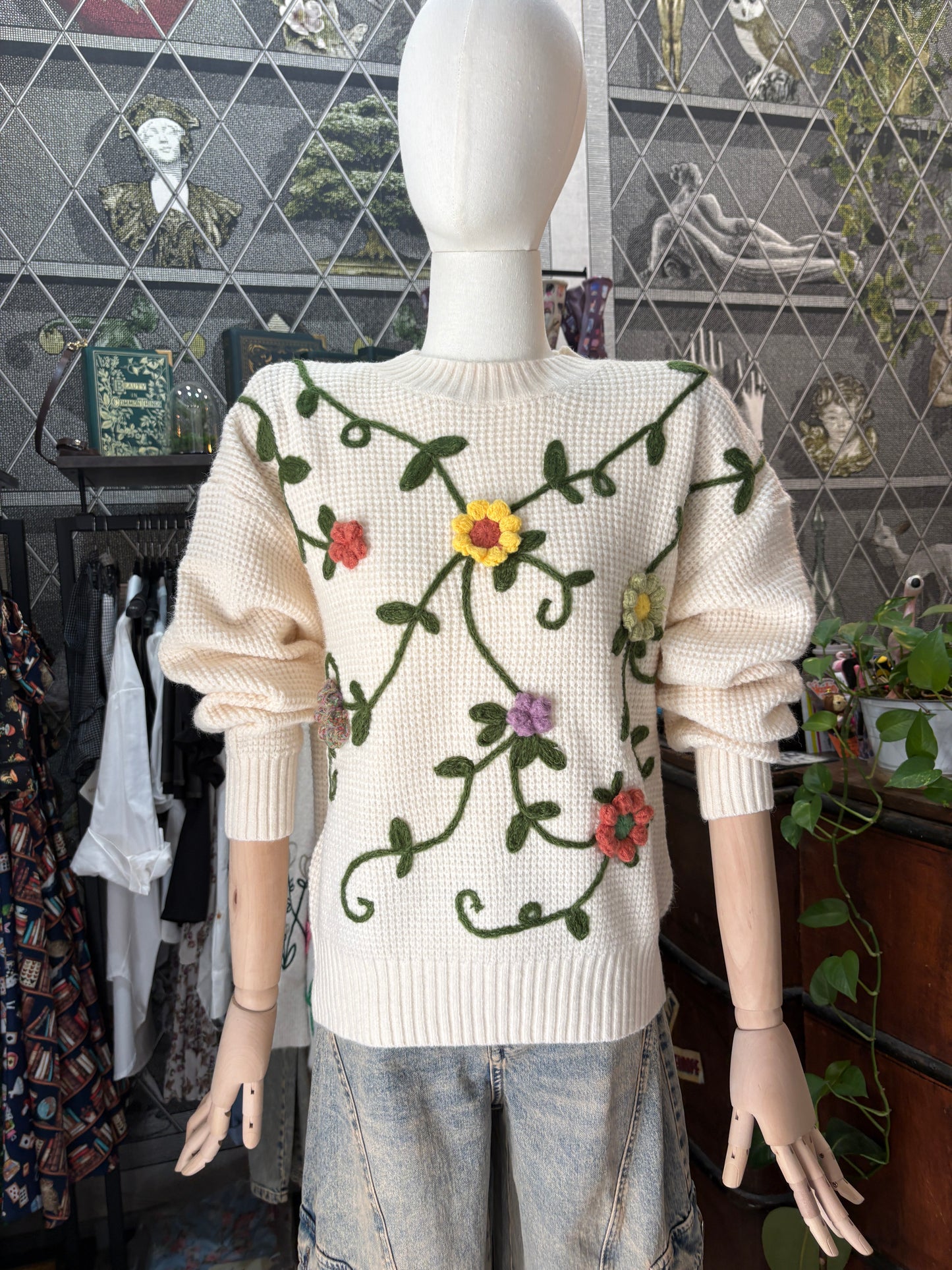 Maglione Francese Garden con Ricami Floreali