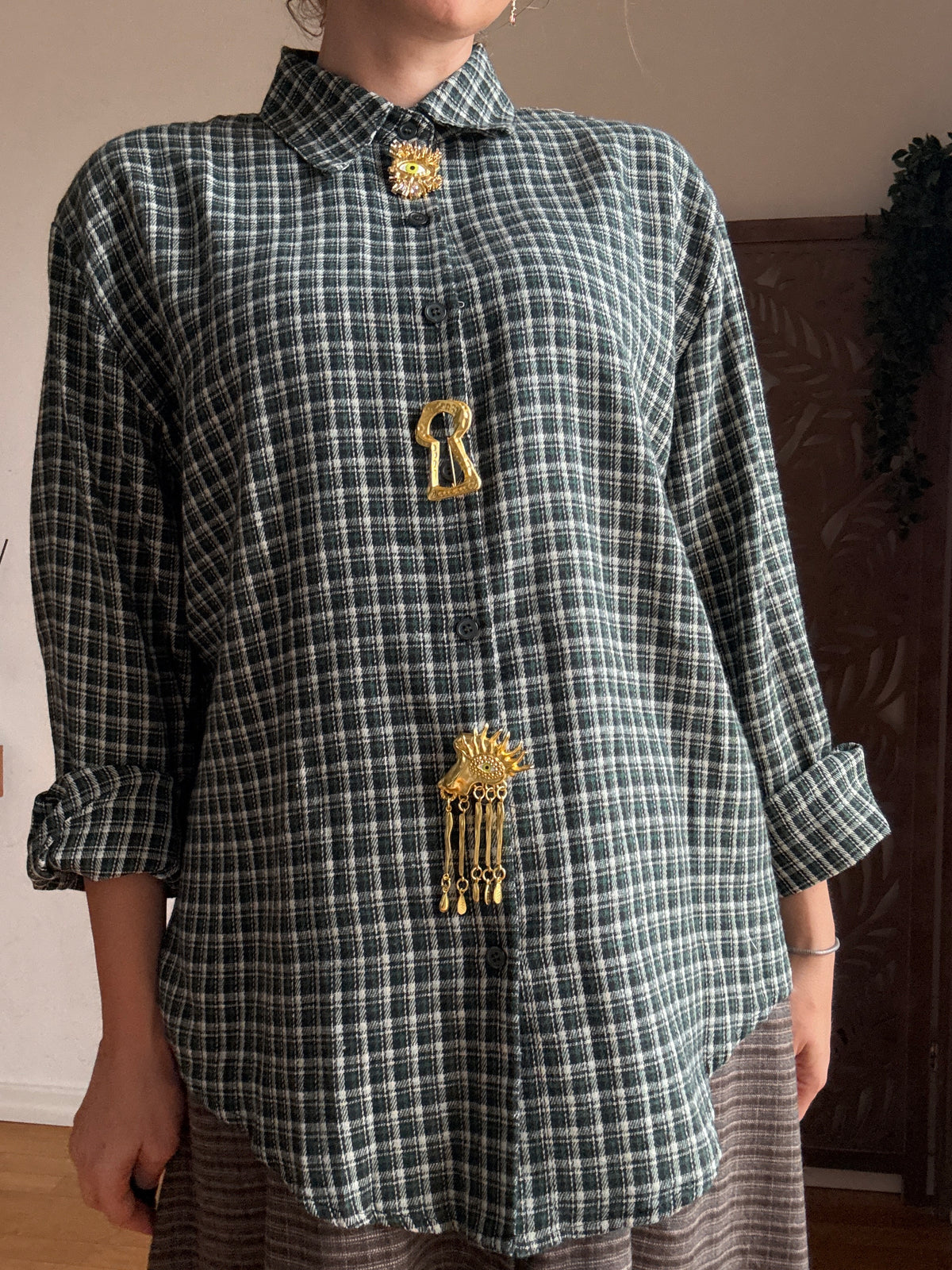 Camicia donna a quadri in cotone con spille gioiello rimovibili - in 2 Colori