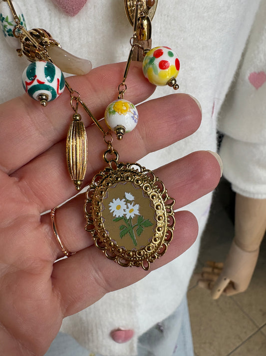 Collana Multi - Charm in Acciaio Inossidabile con Medaglione Smaltato a Tema Botanico (2 Varianti)