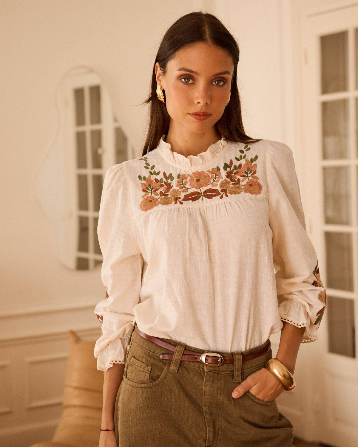 Blusa Giardino d’Autunno écru in cotone ricamato