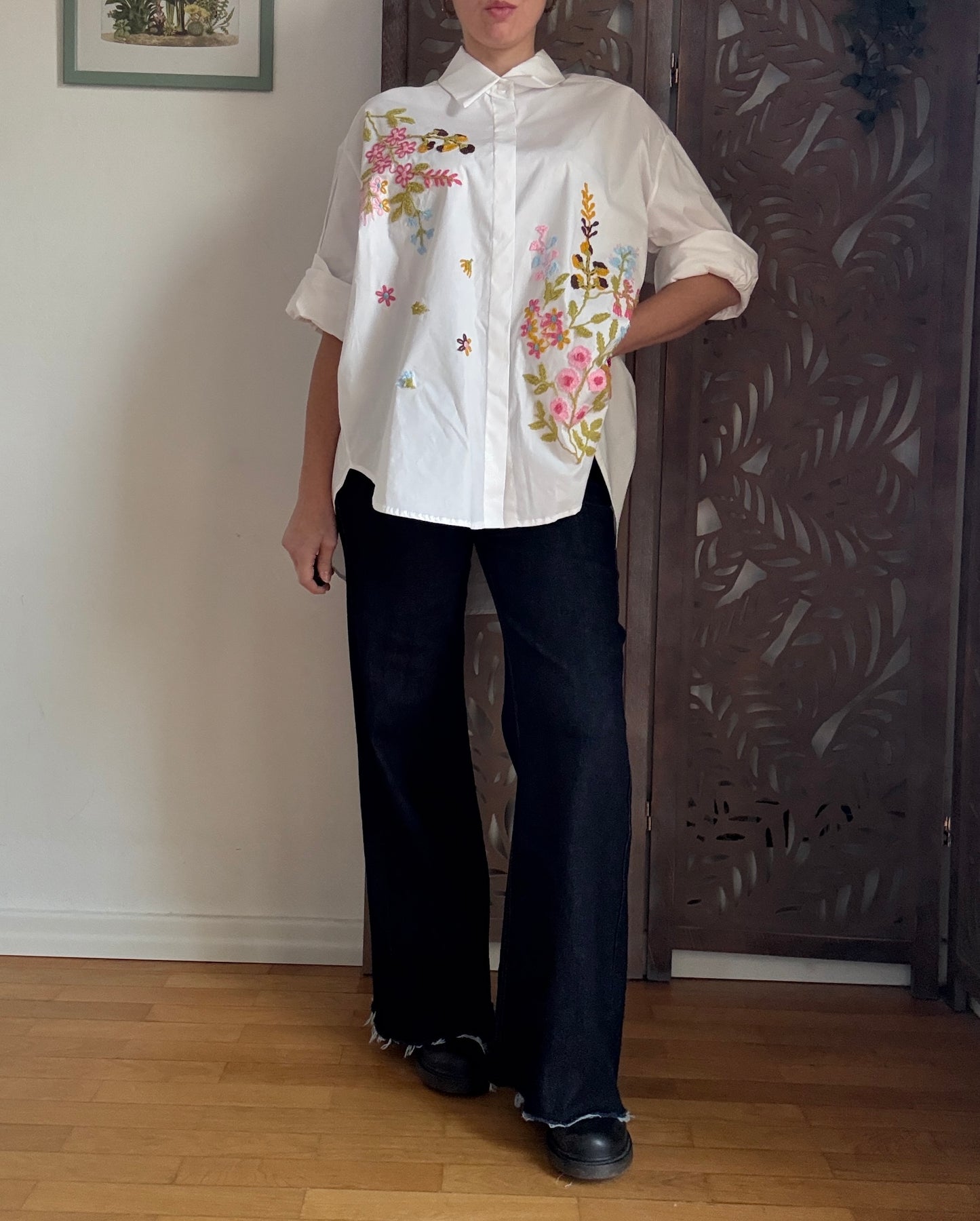 Pantaloni Denim Scuro Wide-Leg con Tasche Scamosciate