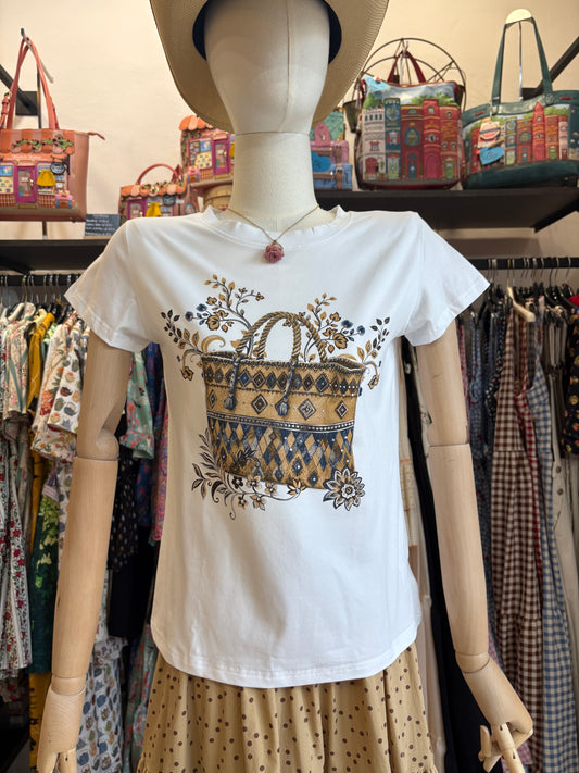 T-shirt Cottagecore in Cotone con Stampa "Country Bag"