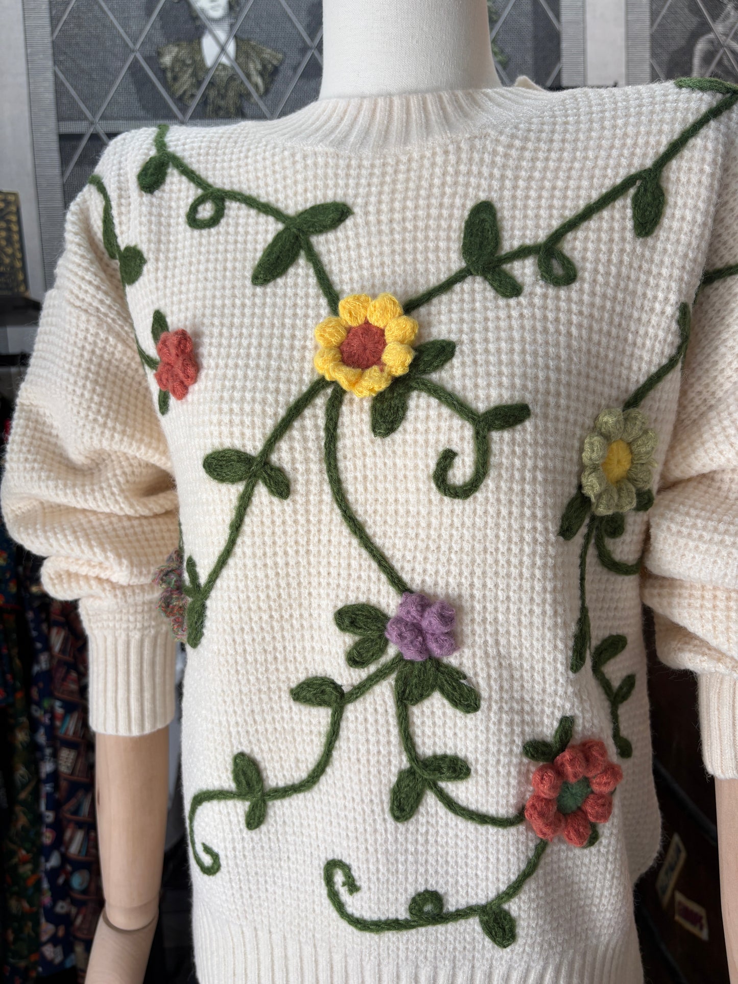 Maglione Francese Garden con Ricami Floreali