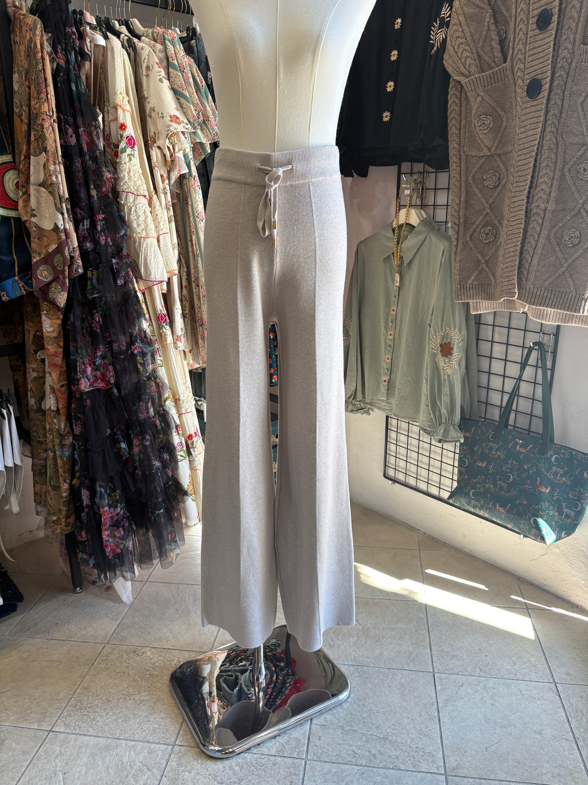 Pantaloni Palazzo in Maglia Soft-Touch a Vita Alta con Coulisse