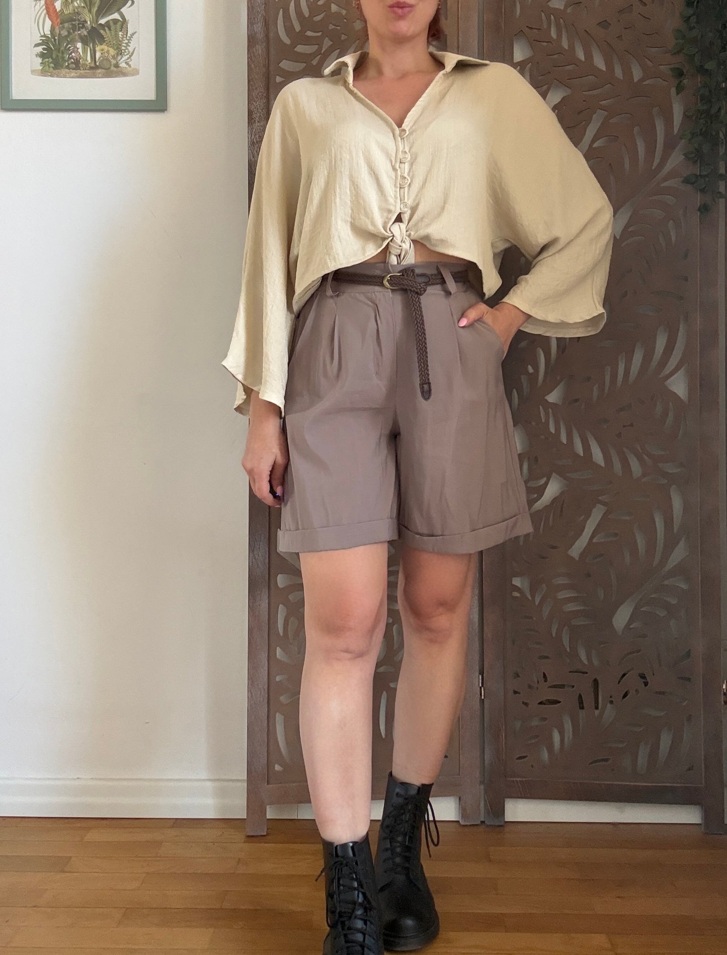 Shorts in Viscosa con Cintura Intrecciata - in 5 colori
