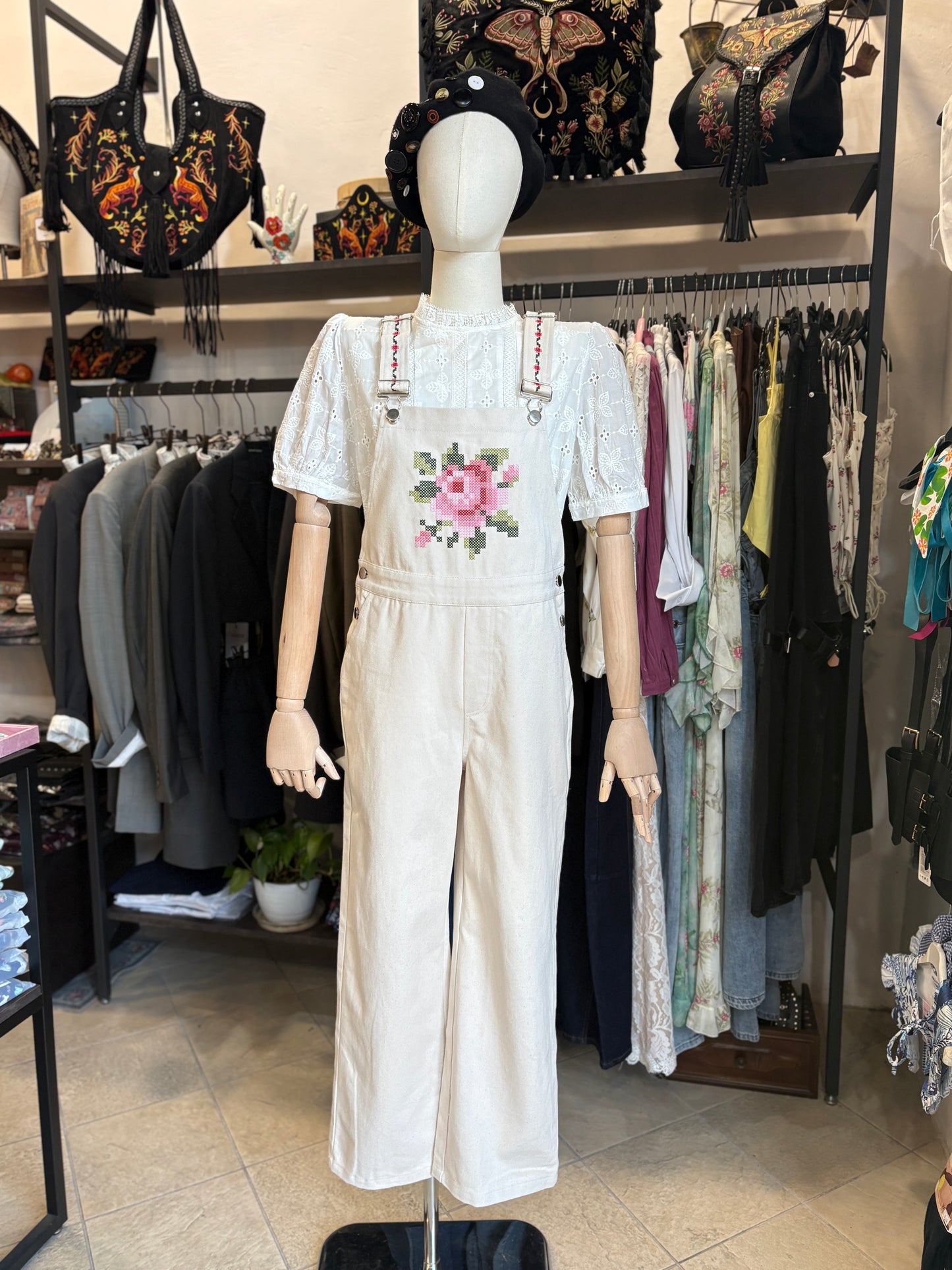 Salopette in Cotone Boho-Chic con Ricamo Floreale Pixel