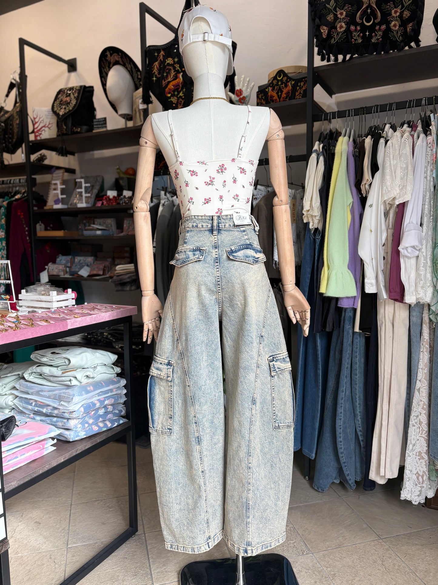 Jeans Cargo Barrel Fit – Acid Wash