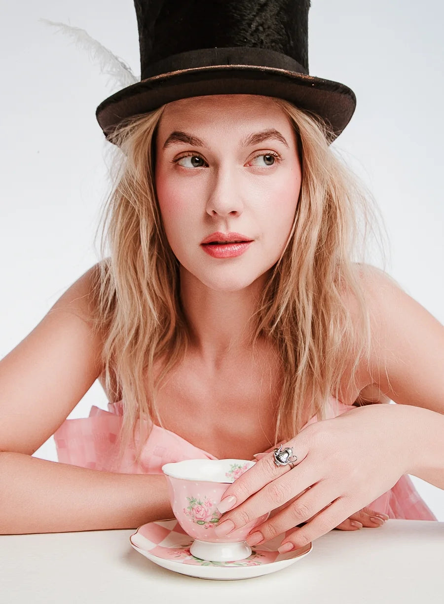 Anello “Teiera del Cappellaio Matto”