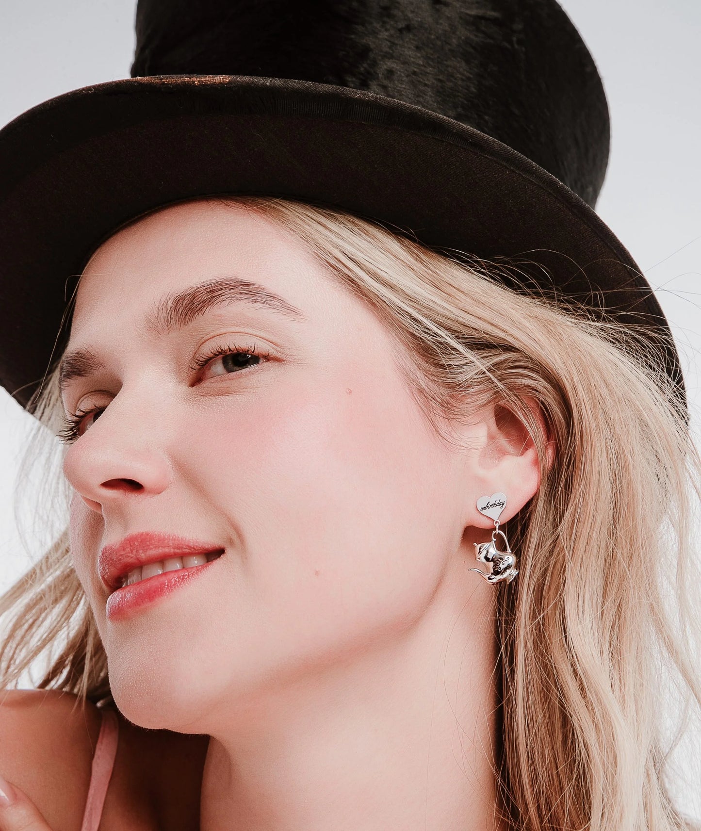 Orecchini del Cappellaio Matto “Buon non compleanno”