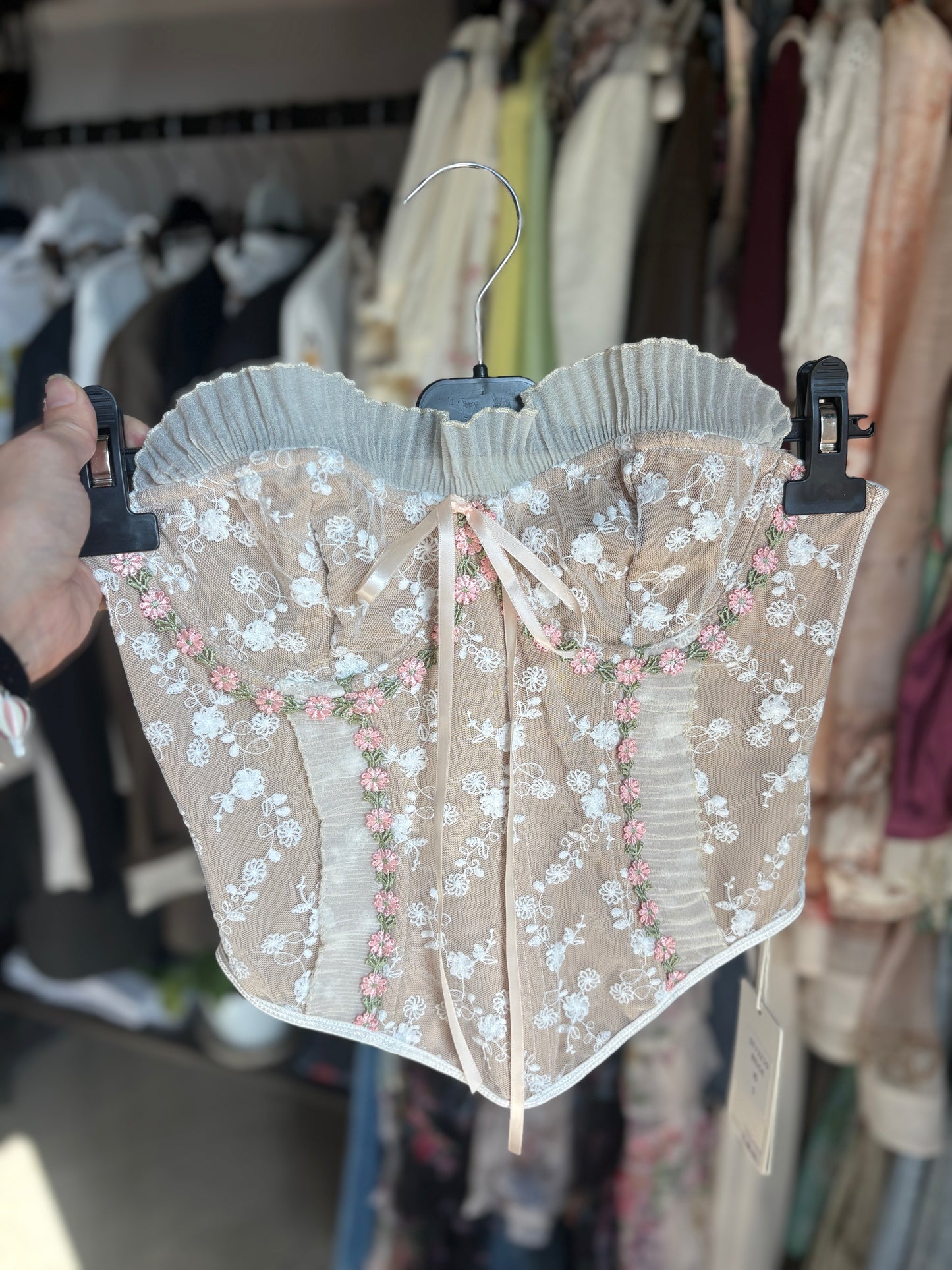 Corsetto Bustier "Fioritura Romantica" in Tulle Ricamato