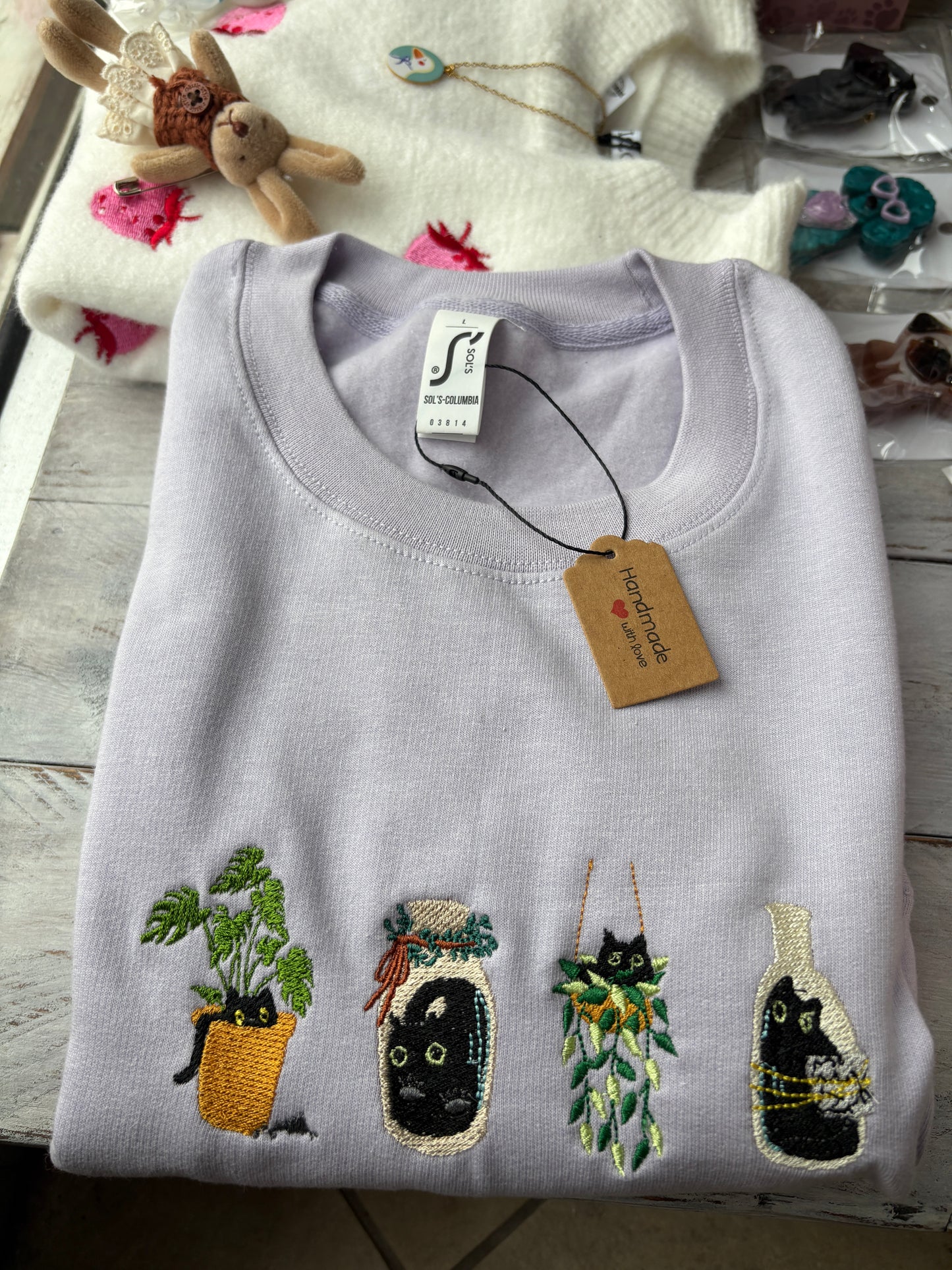 Felpa Girocollo in Cotone "Botanical Cats" in 3 colori con Ricamo Handmade