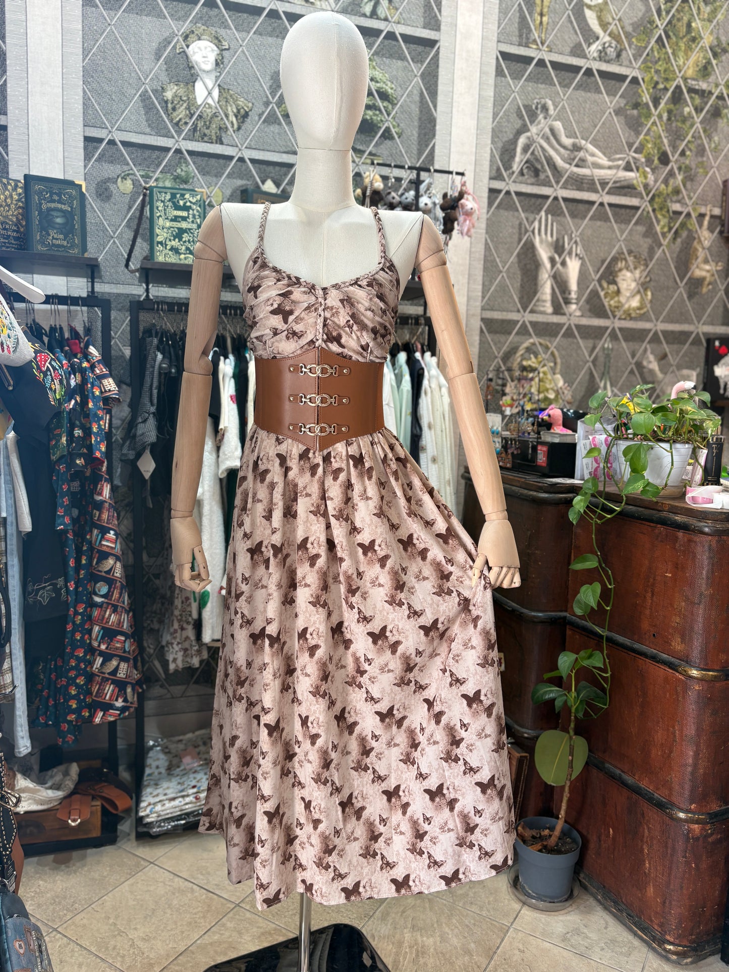 Abito Midi "Butterfly Dream" – Stampa Farfalle e Corpetto Elasticizzato